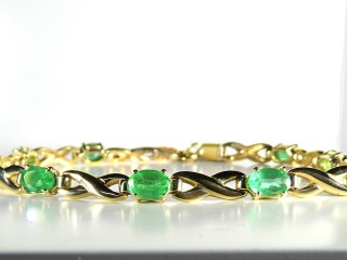 Emerald bracelet
