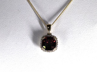 Garnet pendant