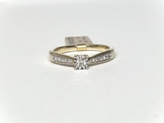 Diamond ring