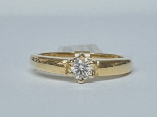 Diamond ring