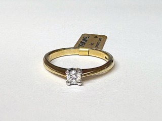 Diamond ring