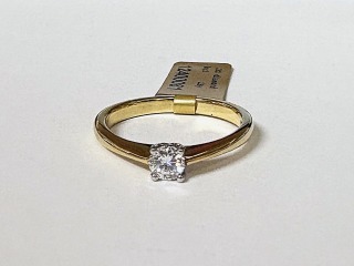 Diamond ring