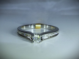 Diamond ring