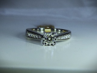 Diamond ring