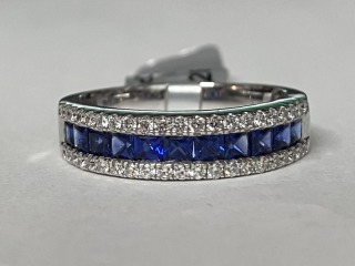 Sapphire & diamond ring