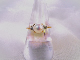 Pearl and Diamond ring