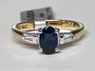 Sapphire & diamond ring