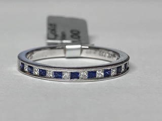 Sapphire & diamond ring
