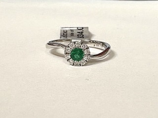 Emerald & diamond ring