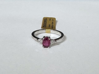 Ruby & diamond ring