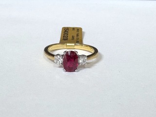 Ruby & diamond ring