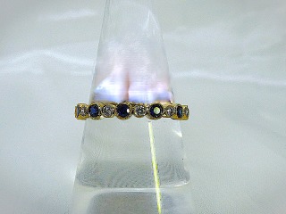 Diamond & Sapphire ring