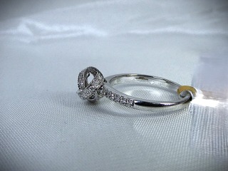 Diamond ring