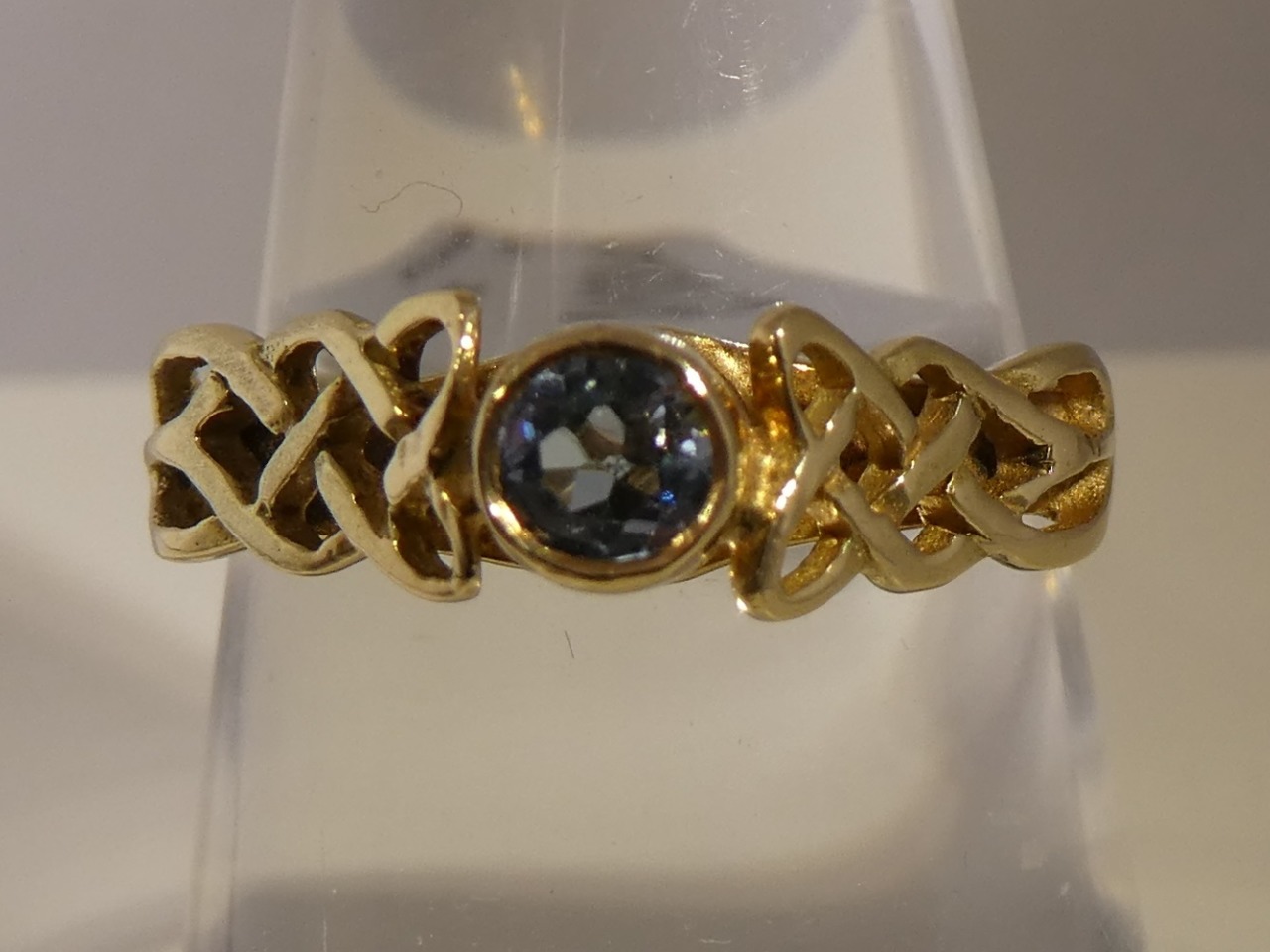 aquamarine celtic ring