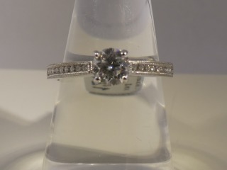 Diamond ring