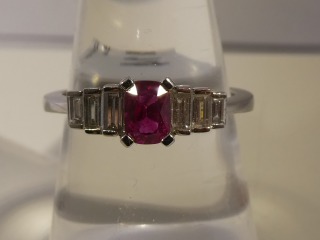 Ruby & diamond ring