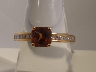 Sapphire & diamond ring