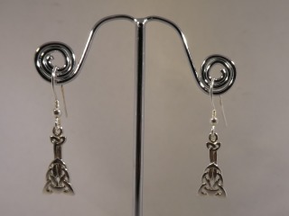 Manx chainlink earrings - earring 713sh