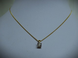 Diamond pendant