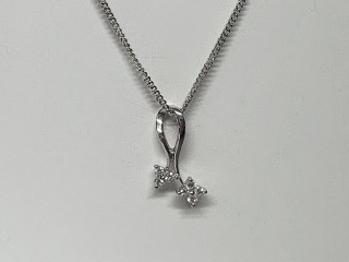 Diamond pendant