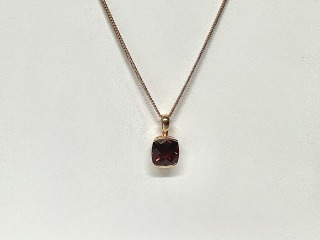 Garnet pendant