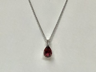 Pink tourmaline pendant