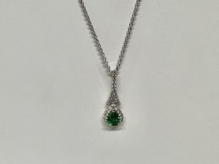 Emerald & diamond pendant