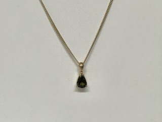 Green tourmaline pendant