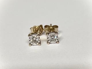 Diamond earrings