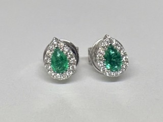 Emerald & diamond Earrings