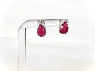 Ruby quartz Stud Earrings