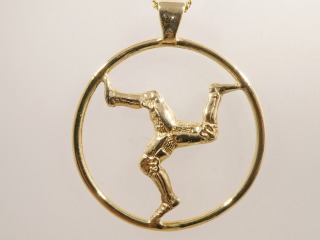 Three legs pendant
