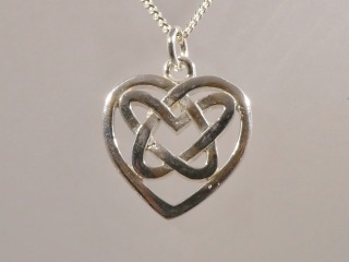 Open work Celtic heart pendant