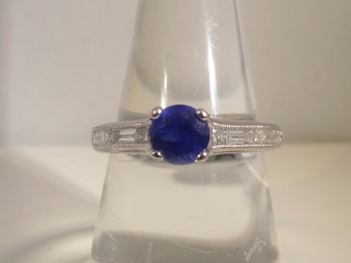 Sapphire & diamond ring