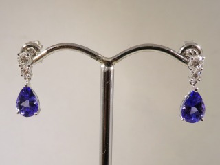 Tanzanite & diamond Earrings