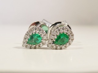 Emerald & diamond Earrings