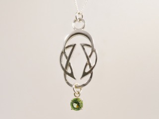 Silver Celtic Pendant with peridot