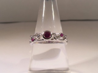 Ruby & Diamond ring