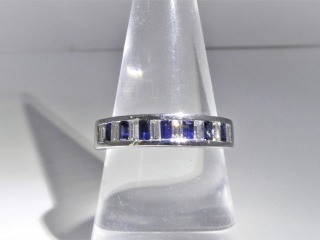 Sapphire & Diamond ring