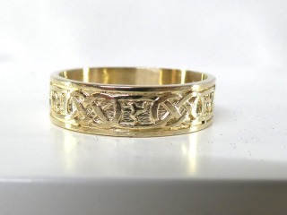 3 legs Celtic ring