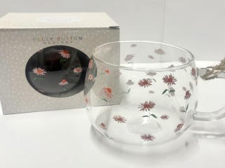 Pink flower glass mug