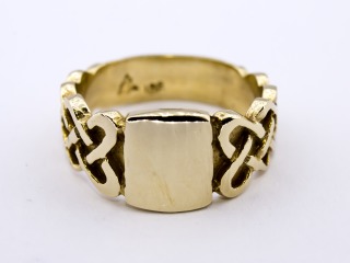 Celtic signet ring