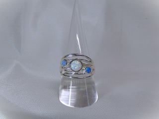 Silver Opal stone set ring 