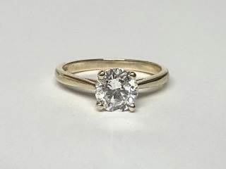 Lab diamond ring