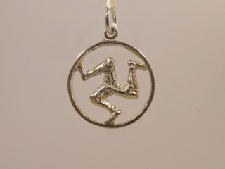 Three legs charm - Silver - charm252