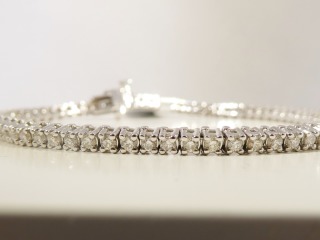 Diamond bracelet