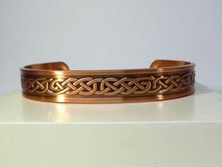 Celtic magnetic bangle